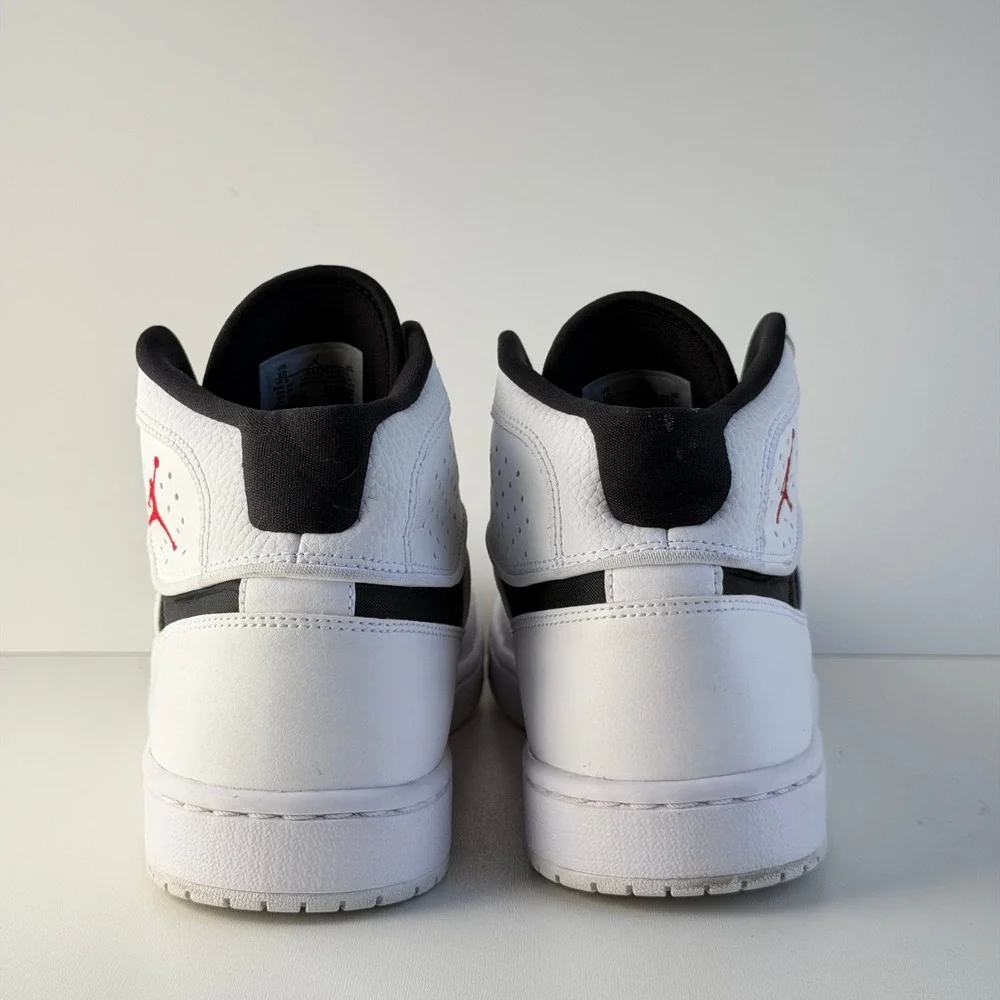Jordan Access Basketball Shoes Mens 10 White Black Red Mid Top Retro Sneakers